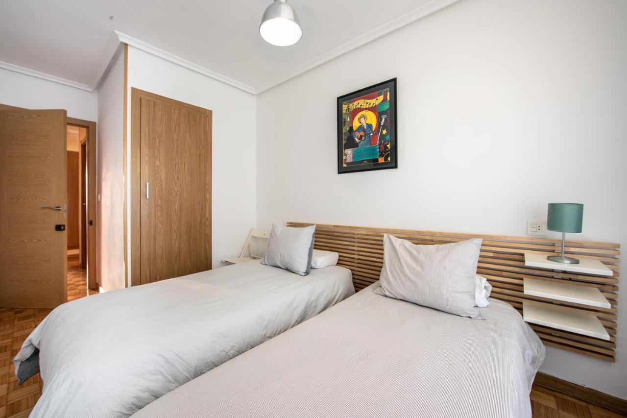 Magnifico Apartamento En El Centro De Oviedo Exteriör bild